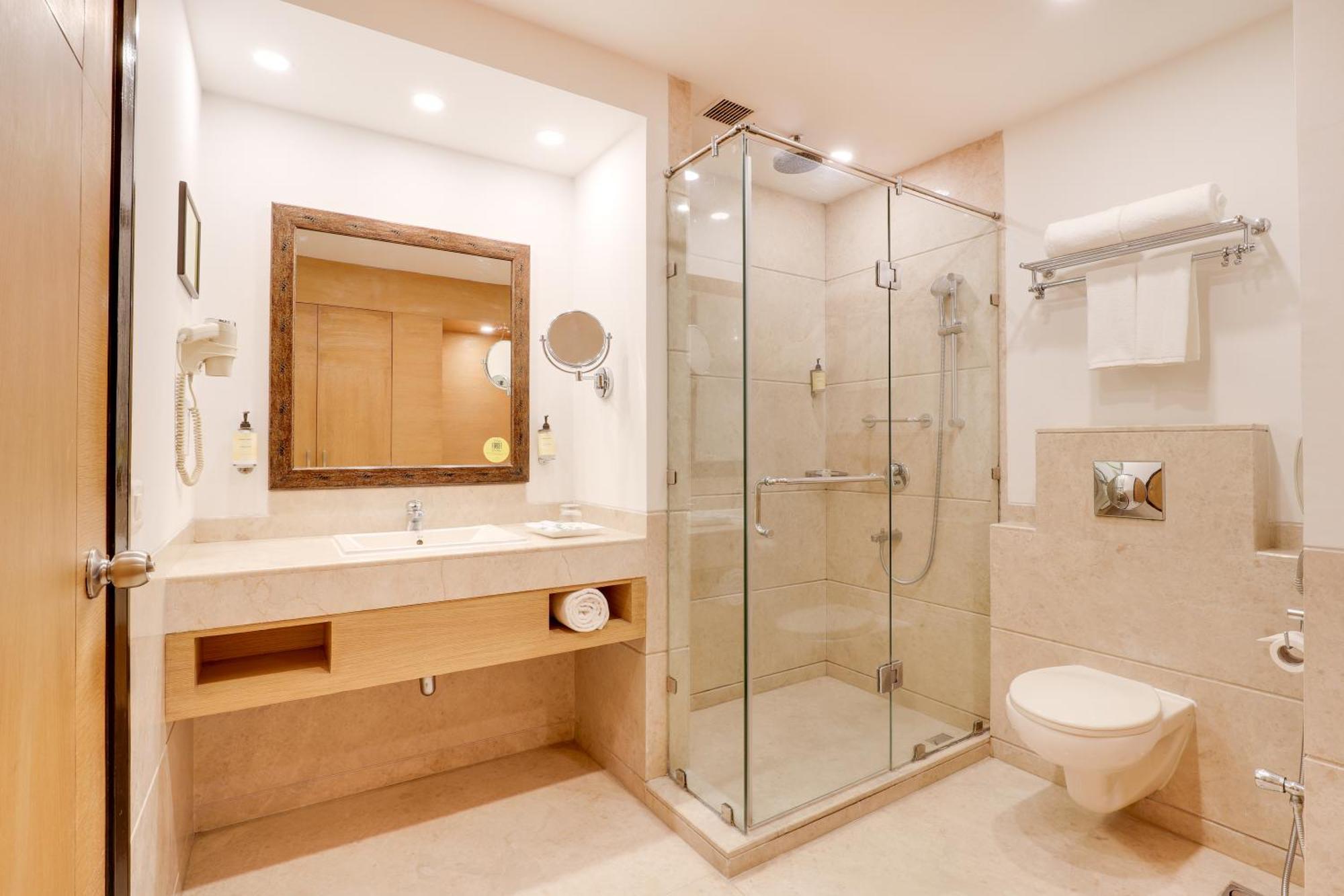 Lemon Tree Hotel Chandīgarh Dış mekan fotoğraf