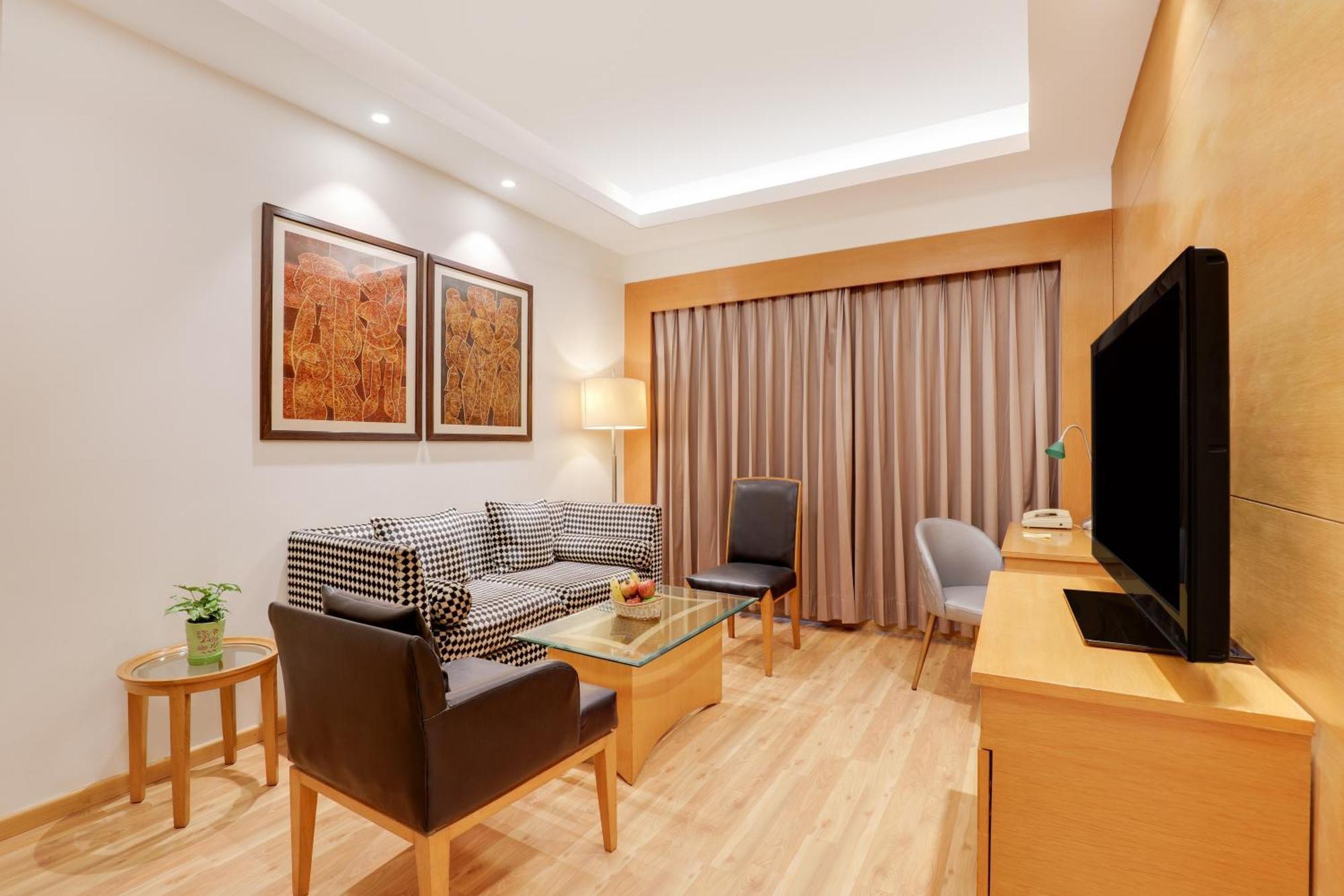 Lemon Tree Hotel Chandīgarh Dış mekan fotoğraf