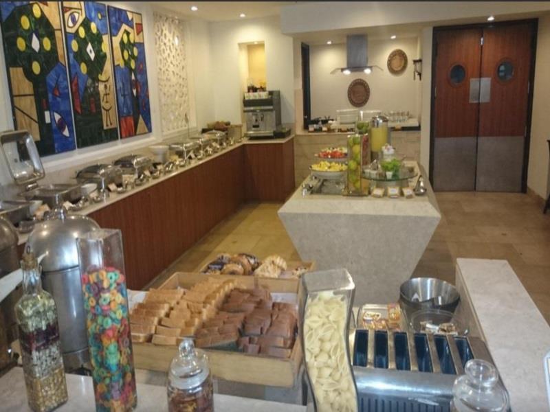Lemon Tree Hotel Chandīgarh Dış mekan fotoğraf